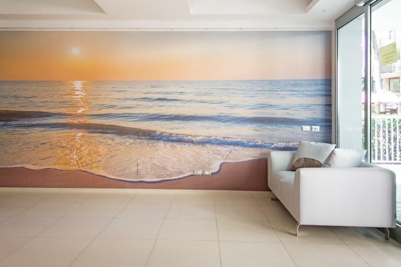 ميسانو ادرياتيكو Residence Perla المظهر الخارجي الصورة